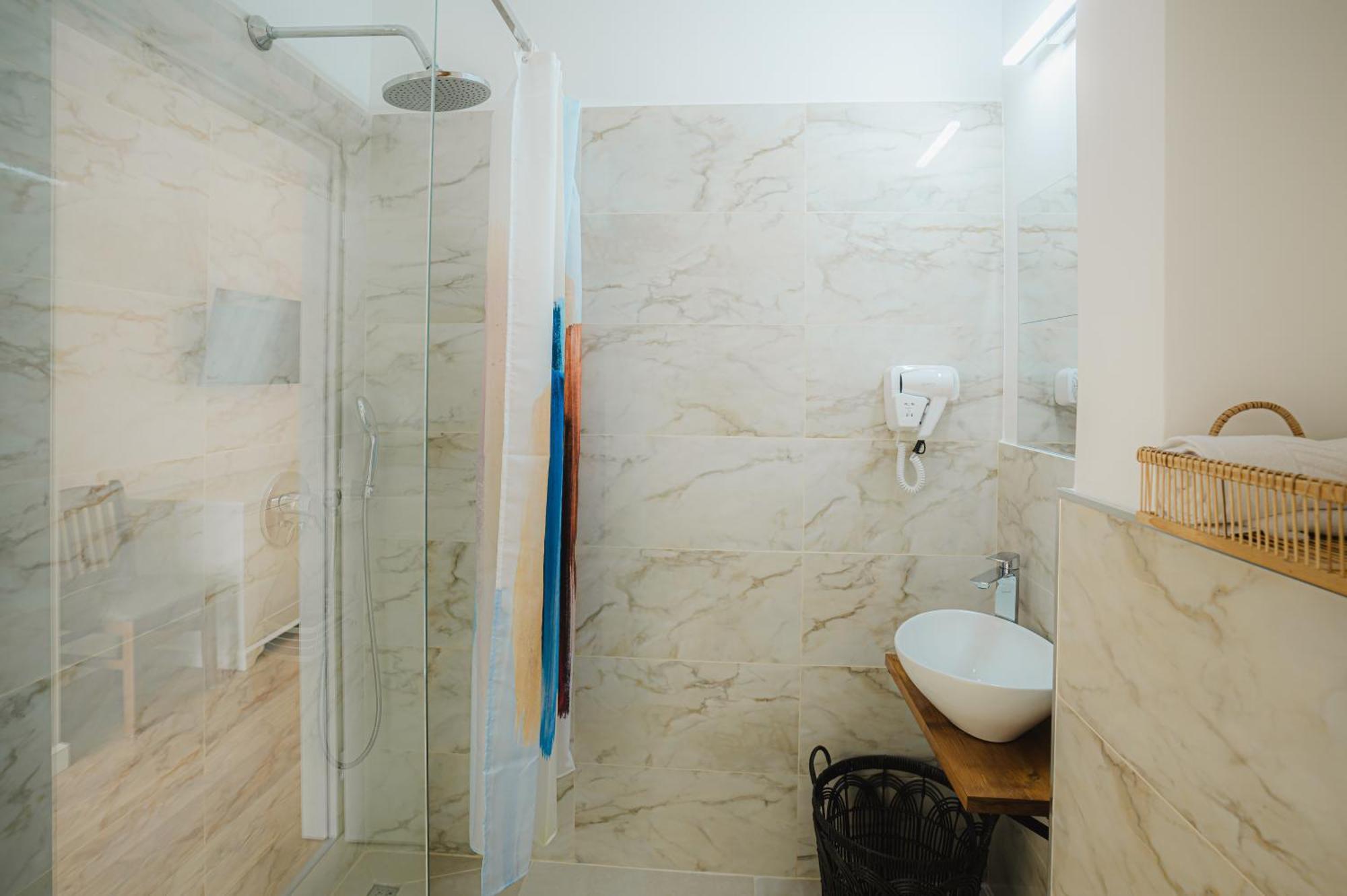 Pensiunea Subcarpati Călimăneşti Extérieur photo