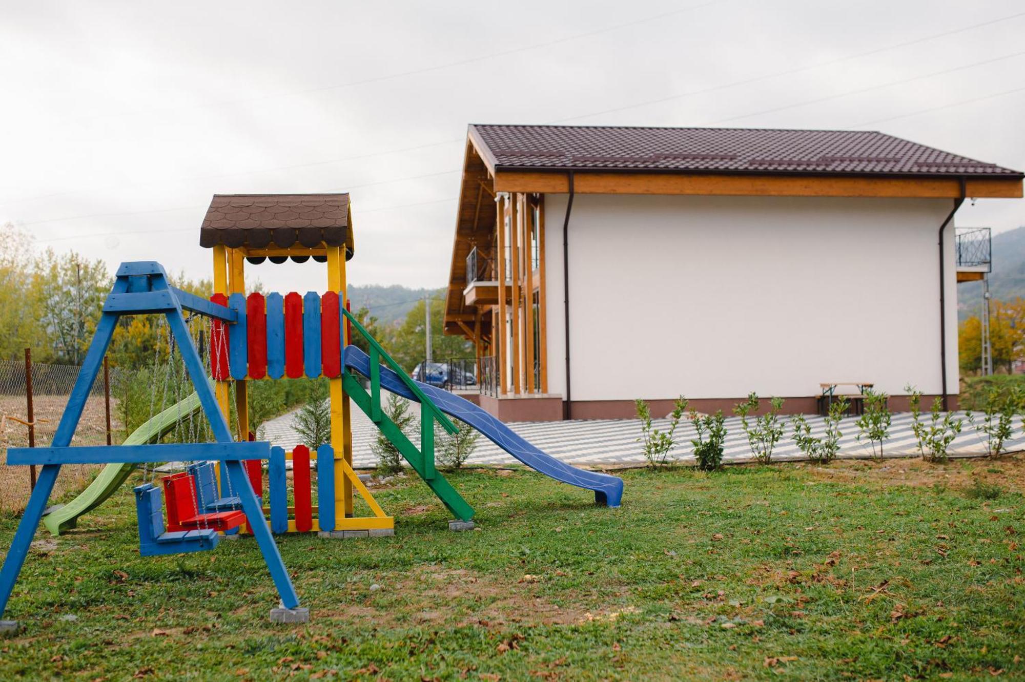 Pensiunea Subcarpati Călimăneşti Extérieur photo
